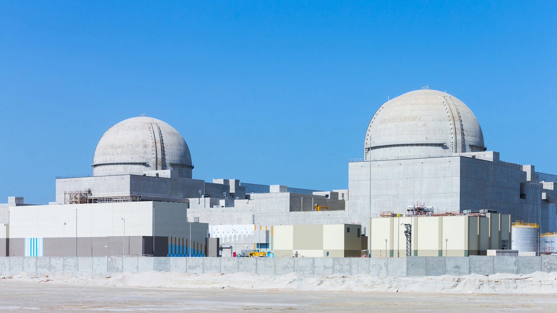 Dubai, nuclear energy