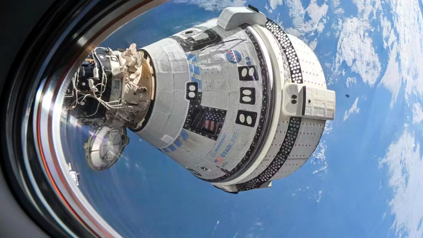 astronauts stuck in space