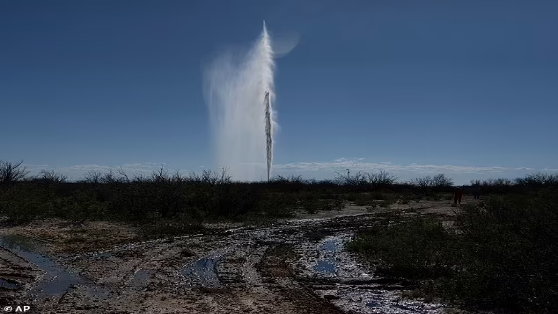 100 foot geyser