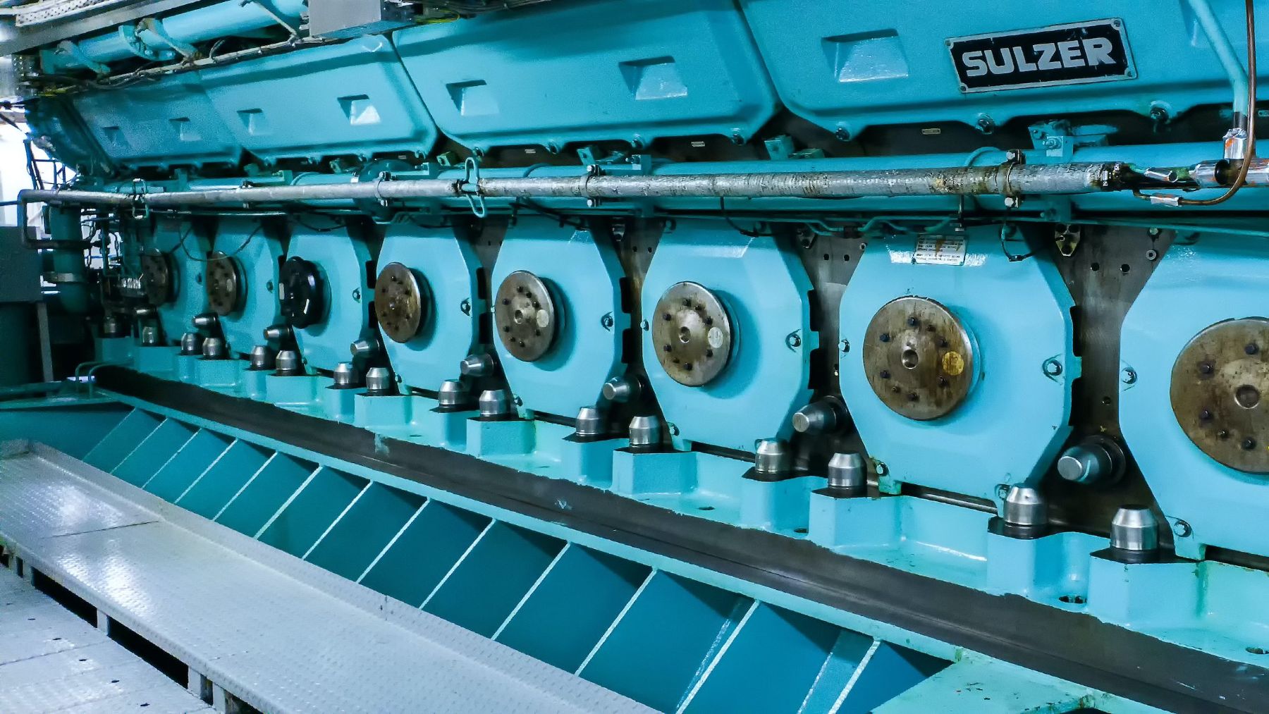 Ammonia fuel engines