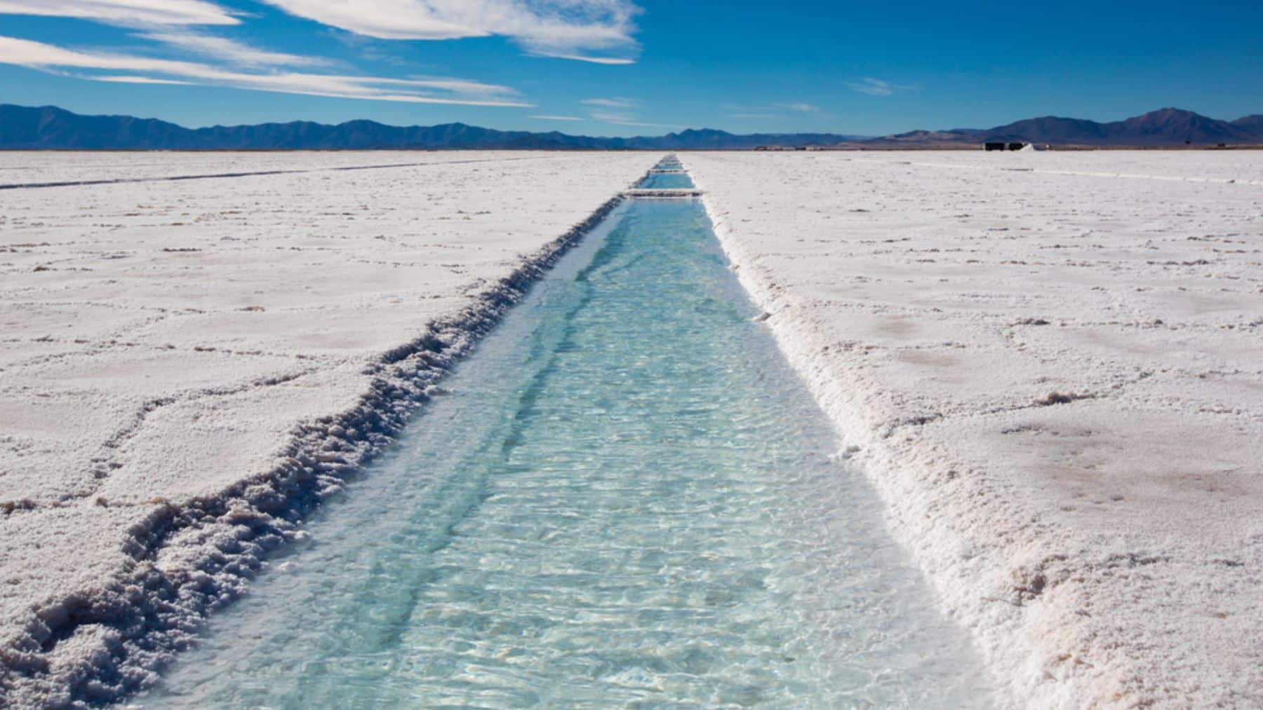 White desert, lithium