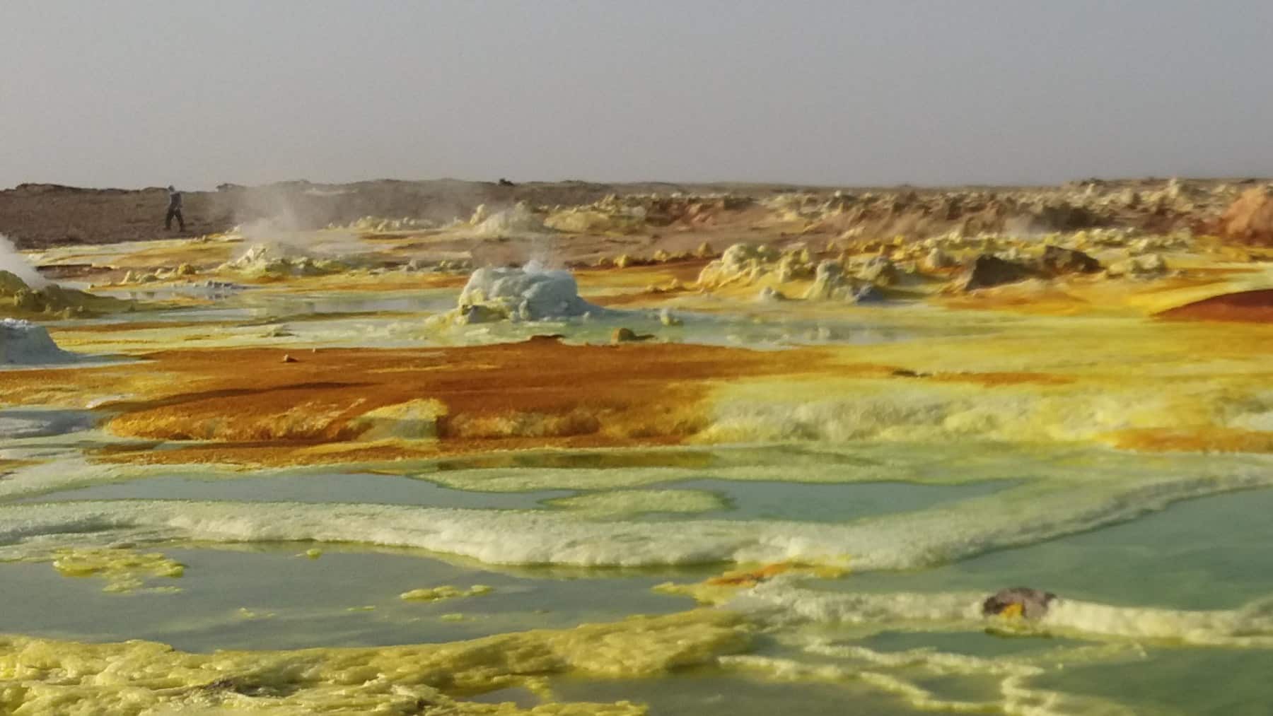 Green energy landscape at Yellow Lake