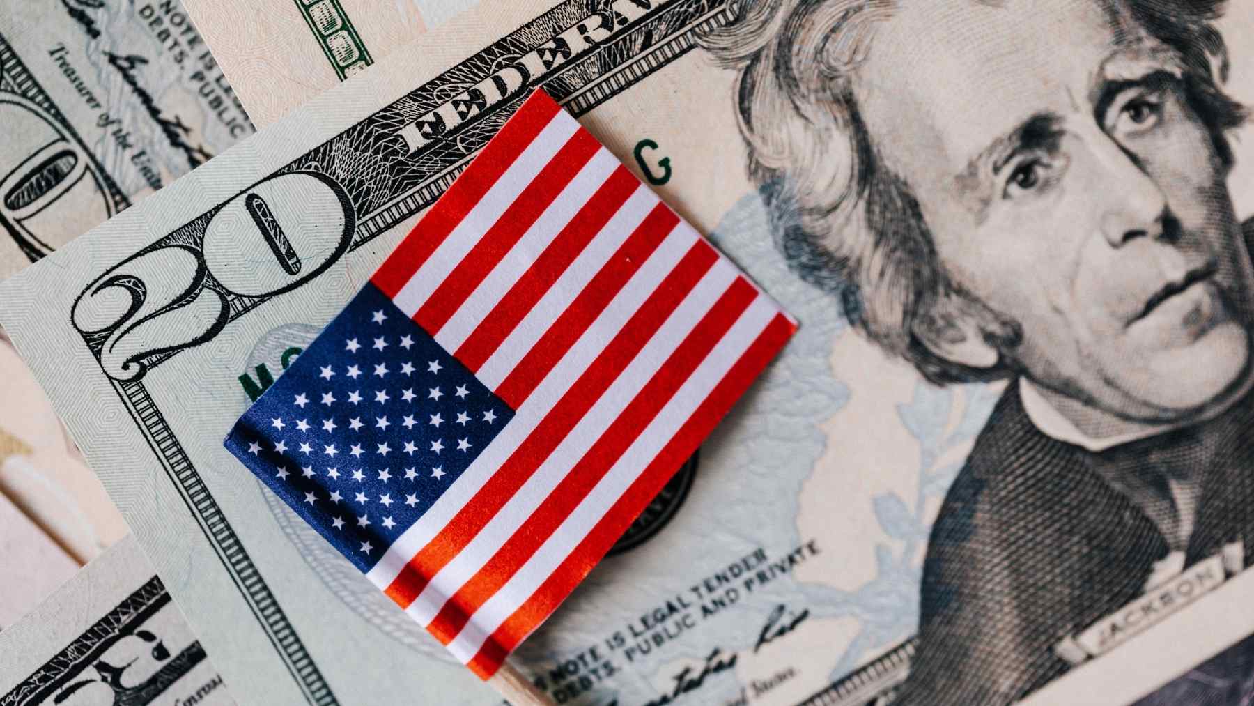 New York starts the year with a pay raise: find out how much more you'll earn starting January 1