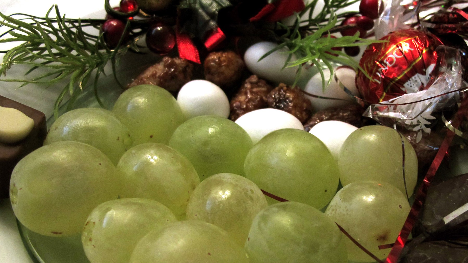 Campanadas, uvas de la suerte