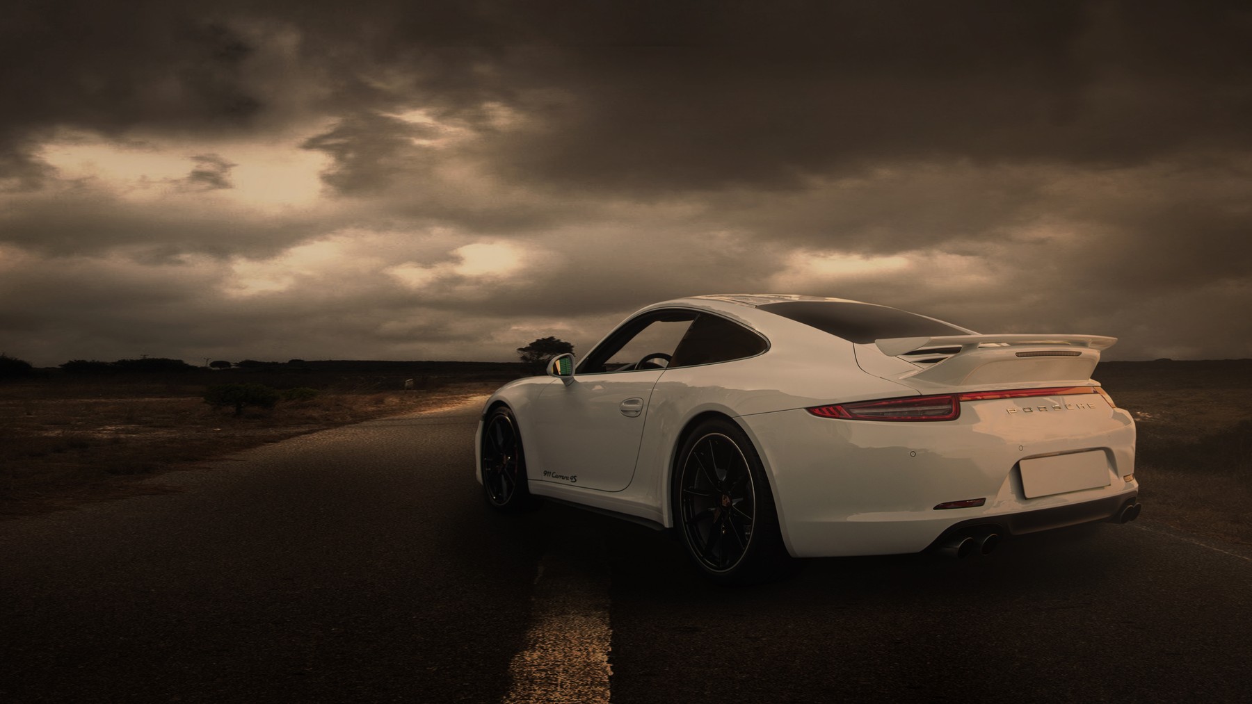 porsche-macan-electrico-2024