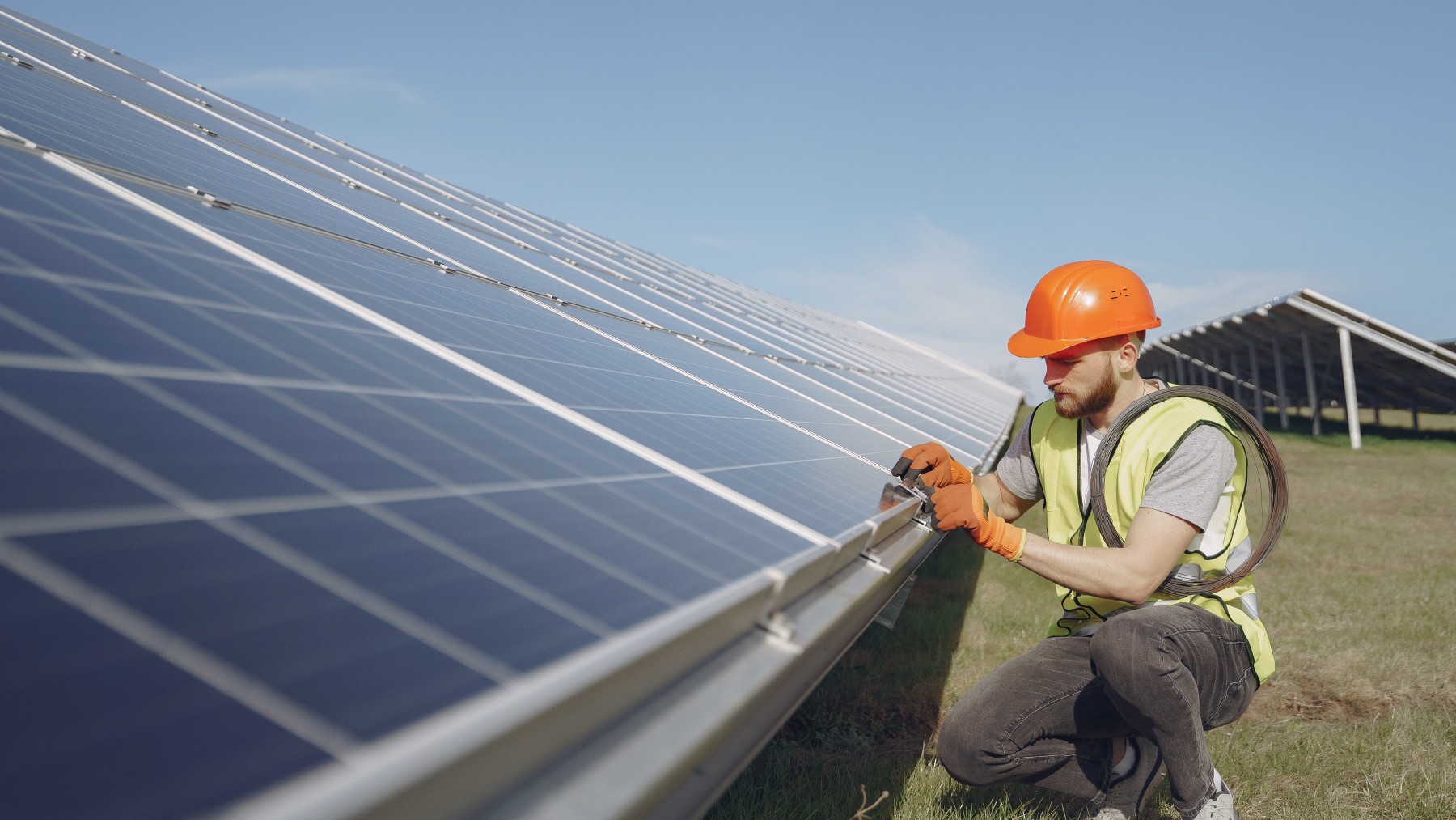 paneles fotovoltaicos y paneles fotovoltaicos espejos