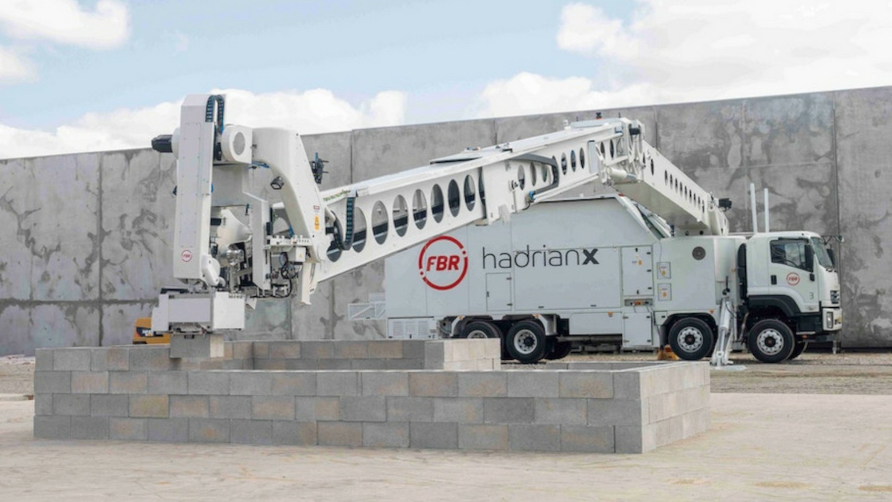 construcción, Hadrian X