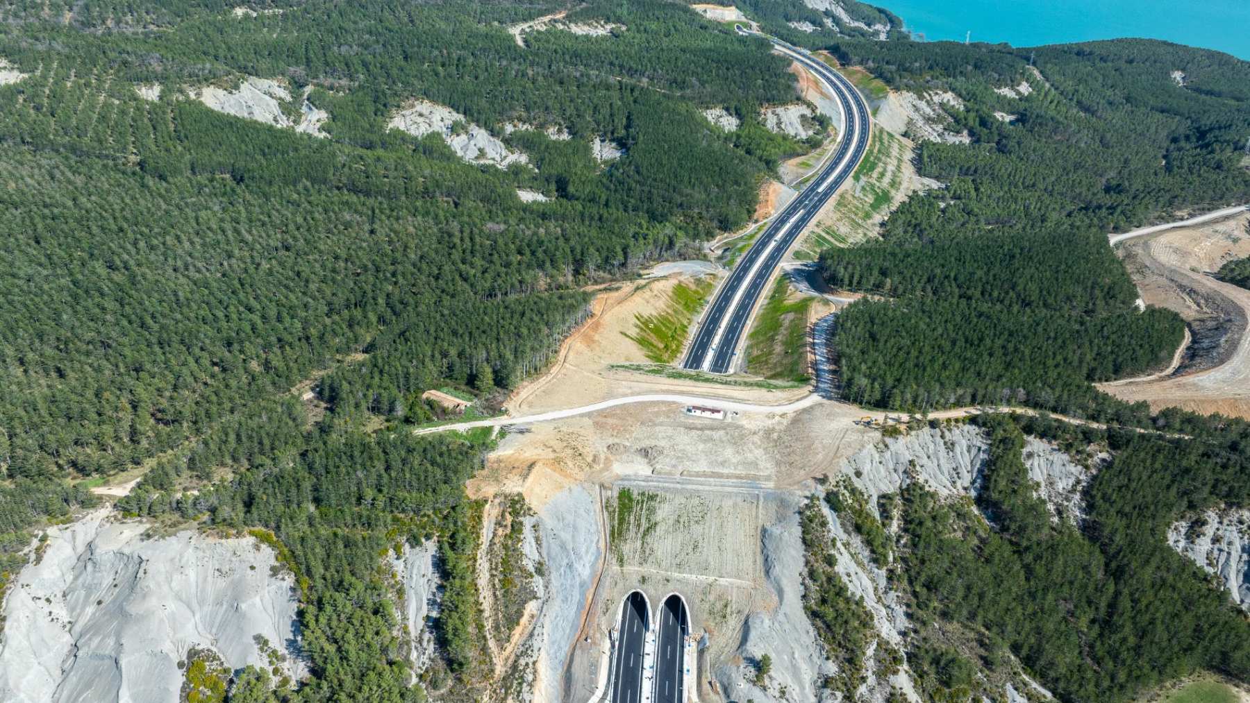 Megayacimiento España