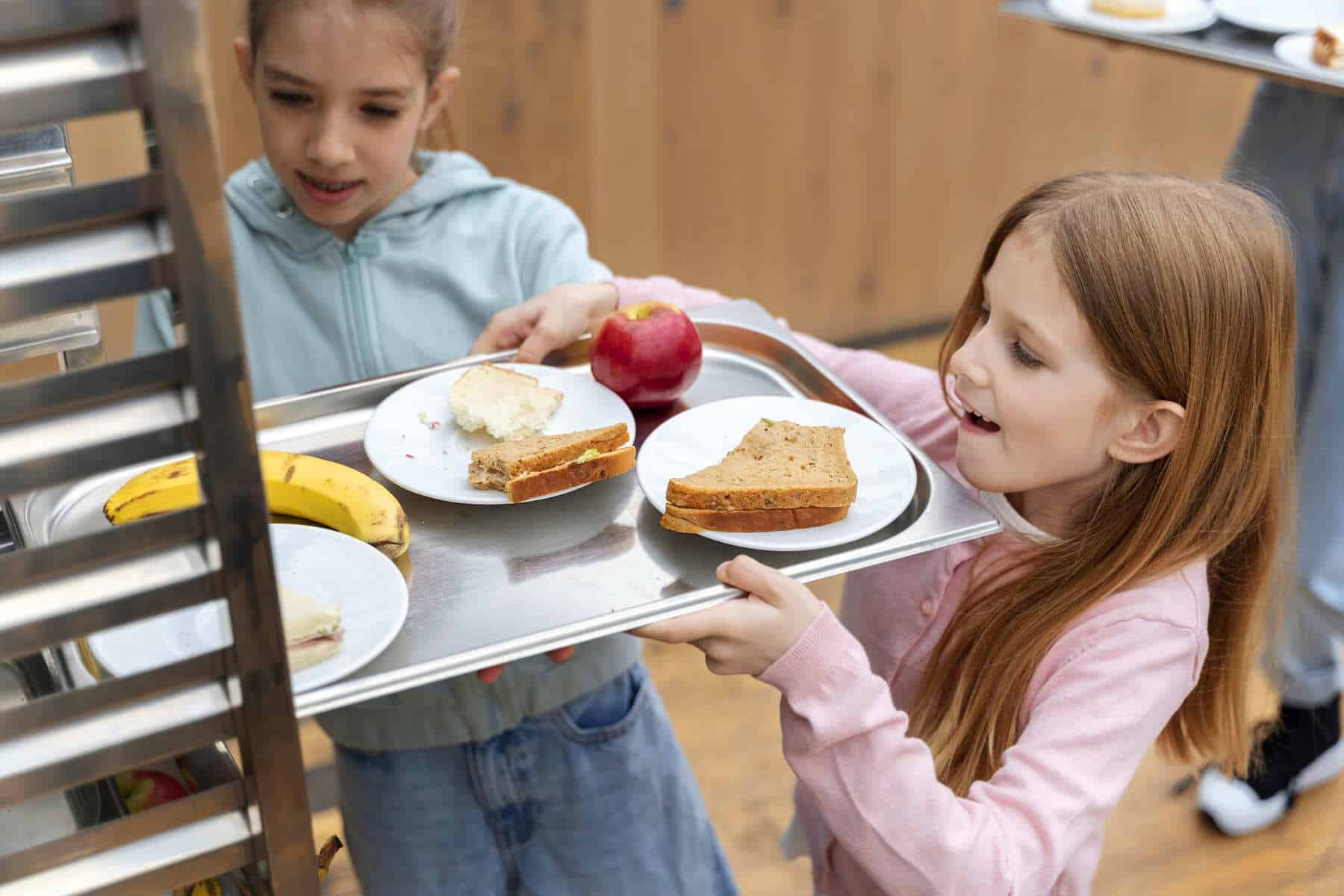Dar comidas escolares gratuitas impulsa el aprendizaje matemático infantil